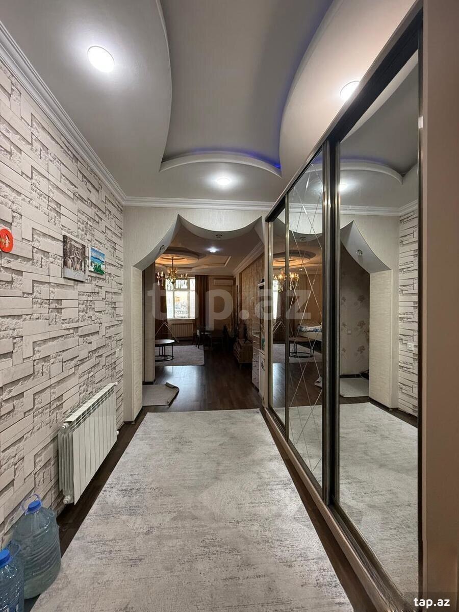 2-otaqlı yeni tikili, Asif Məhərrəmov küç., 94 m²