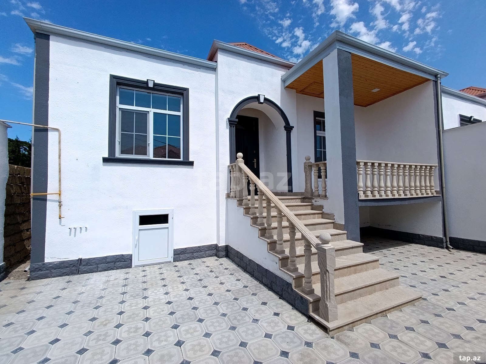 4 otaqlı həyət evi satılır, Maştağa, Bakı
