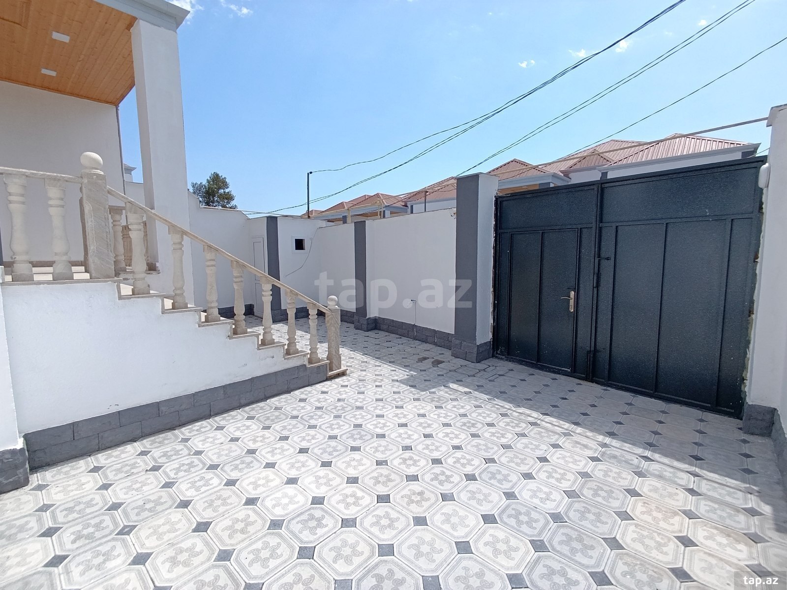 4 otaqlı həyət evi satılır, Maştağa, Bakı