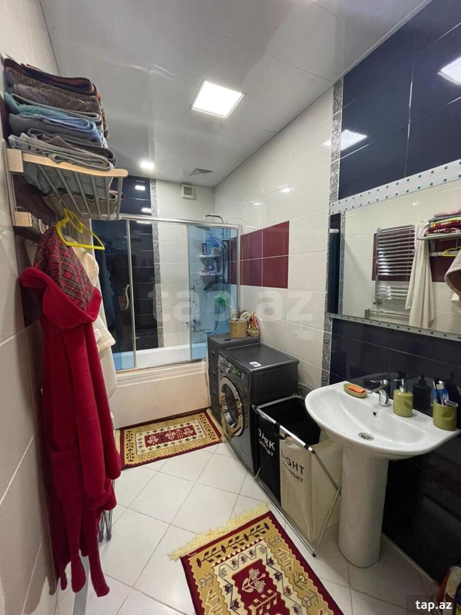 2-otaqlı yeni tikili, Şah İsmayıl Xətai m., 94 m²
