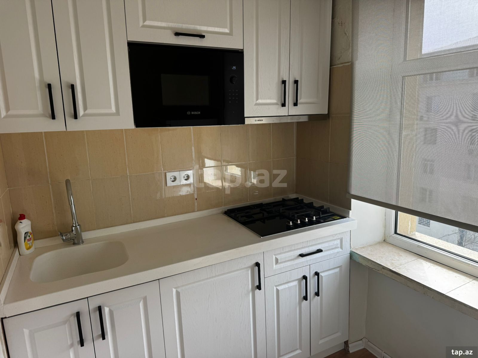 2-otaqlı mənzil kirayə verilir, Yeryomenko küç., 60 m²
