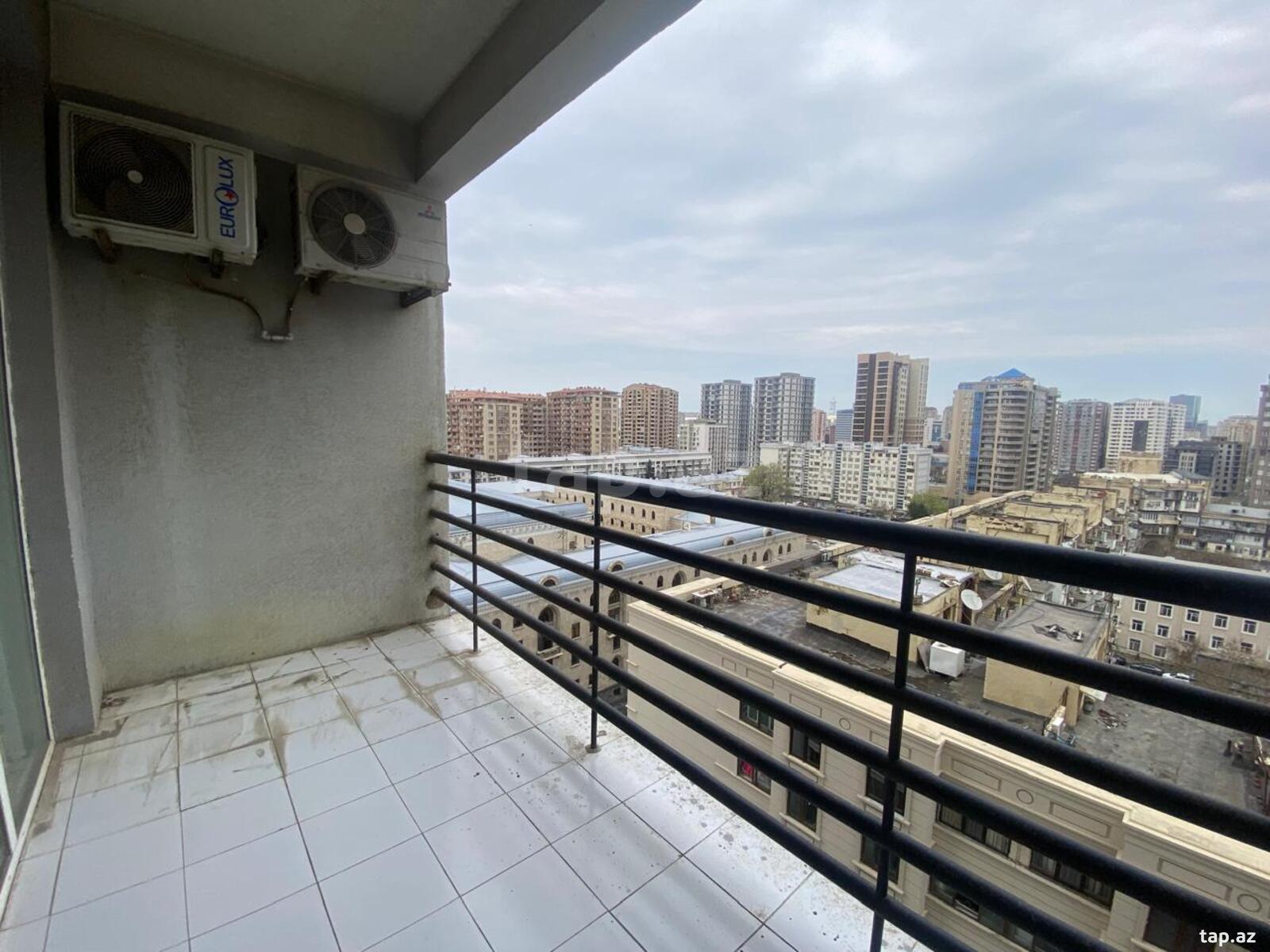 3-otaqlı yeni tikili kirayə verilir, 28 May küç., 171 m²
