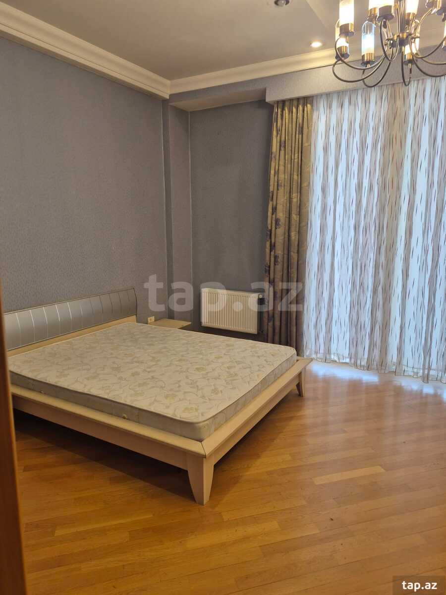 3-otaqlı yeni tikili kirayə verilir, 28 May küç., 171 m²