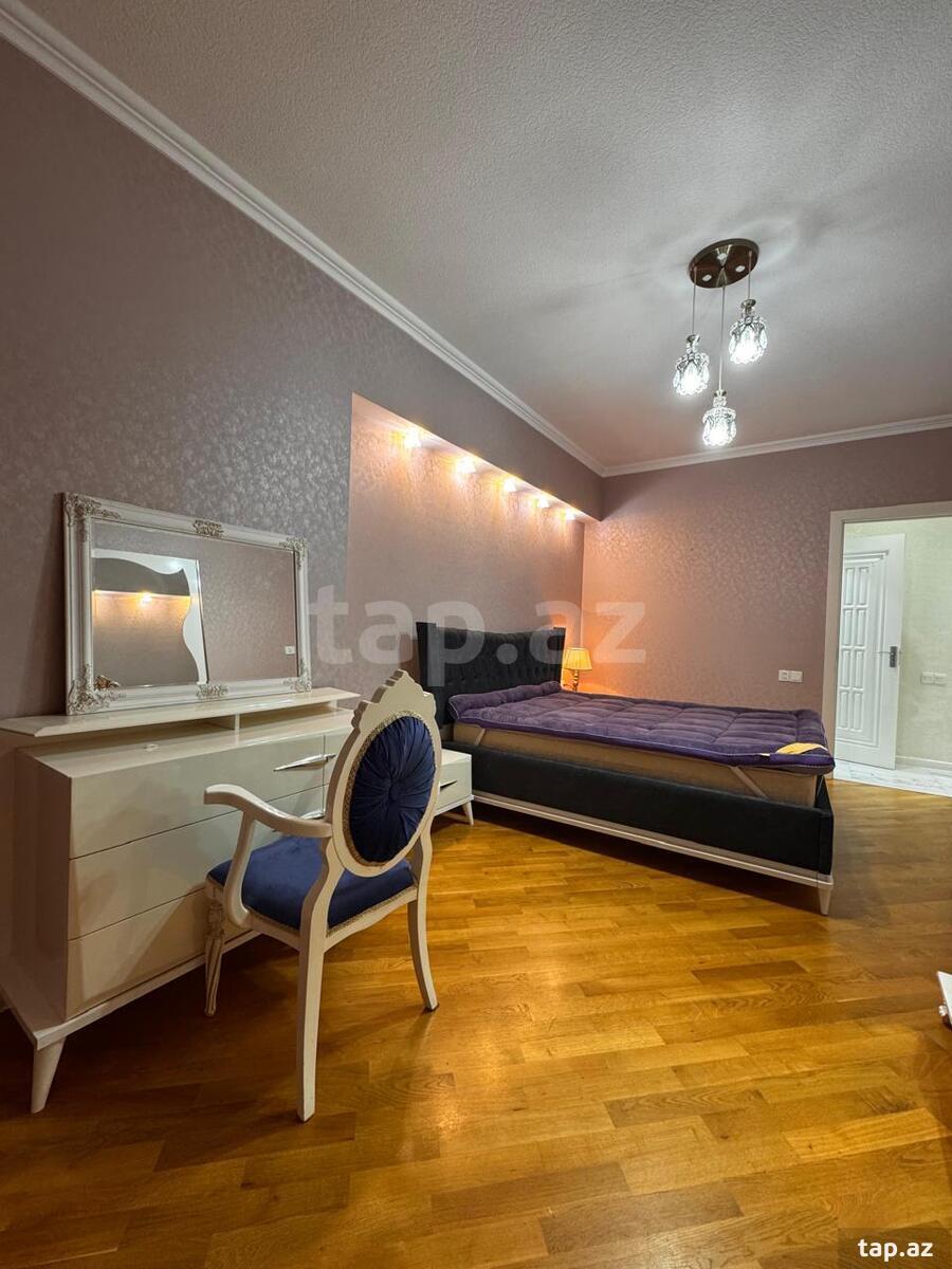 3-otaqlı yeni tikili, Mərdənov Qardaşları küç., 117 m²