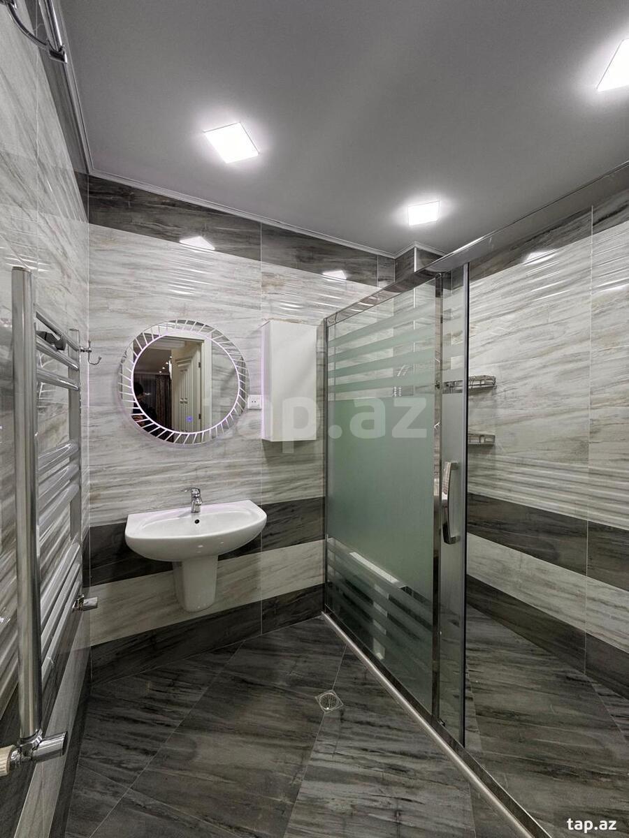 3-otaqlı yeni tikili, Mərdənov Qardaşları küç., 117 m²