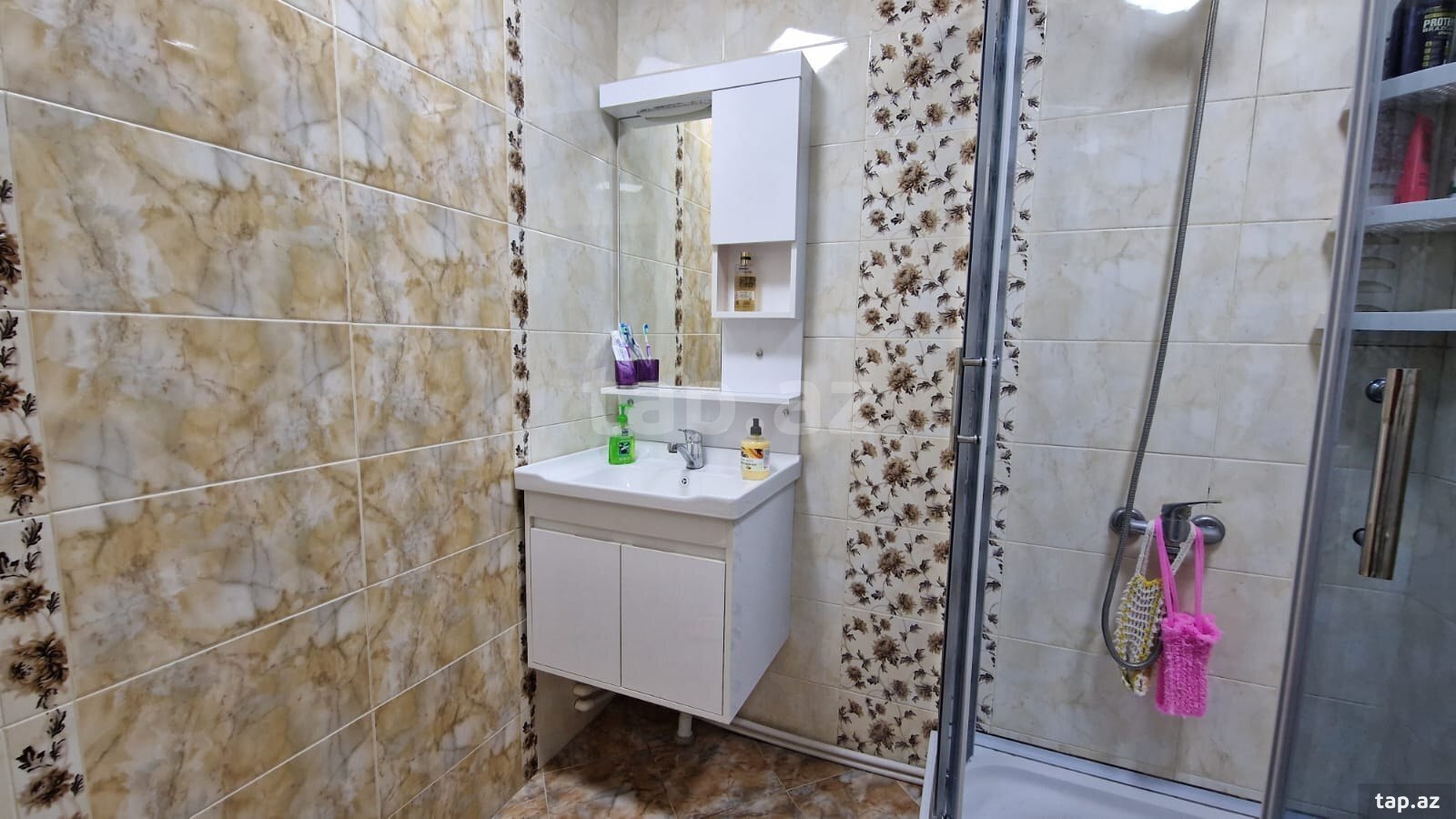 2-otaqlı yeni tikili kirayə verilir, Buzovna qəs., 55 m²