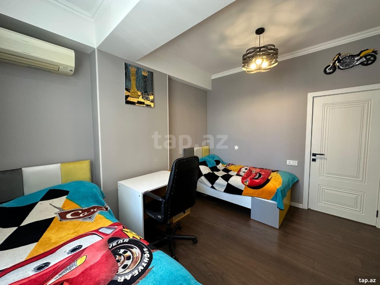3-otaqlı yeni tikili, Həzi Aslanov m., 115 m²