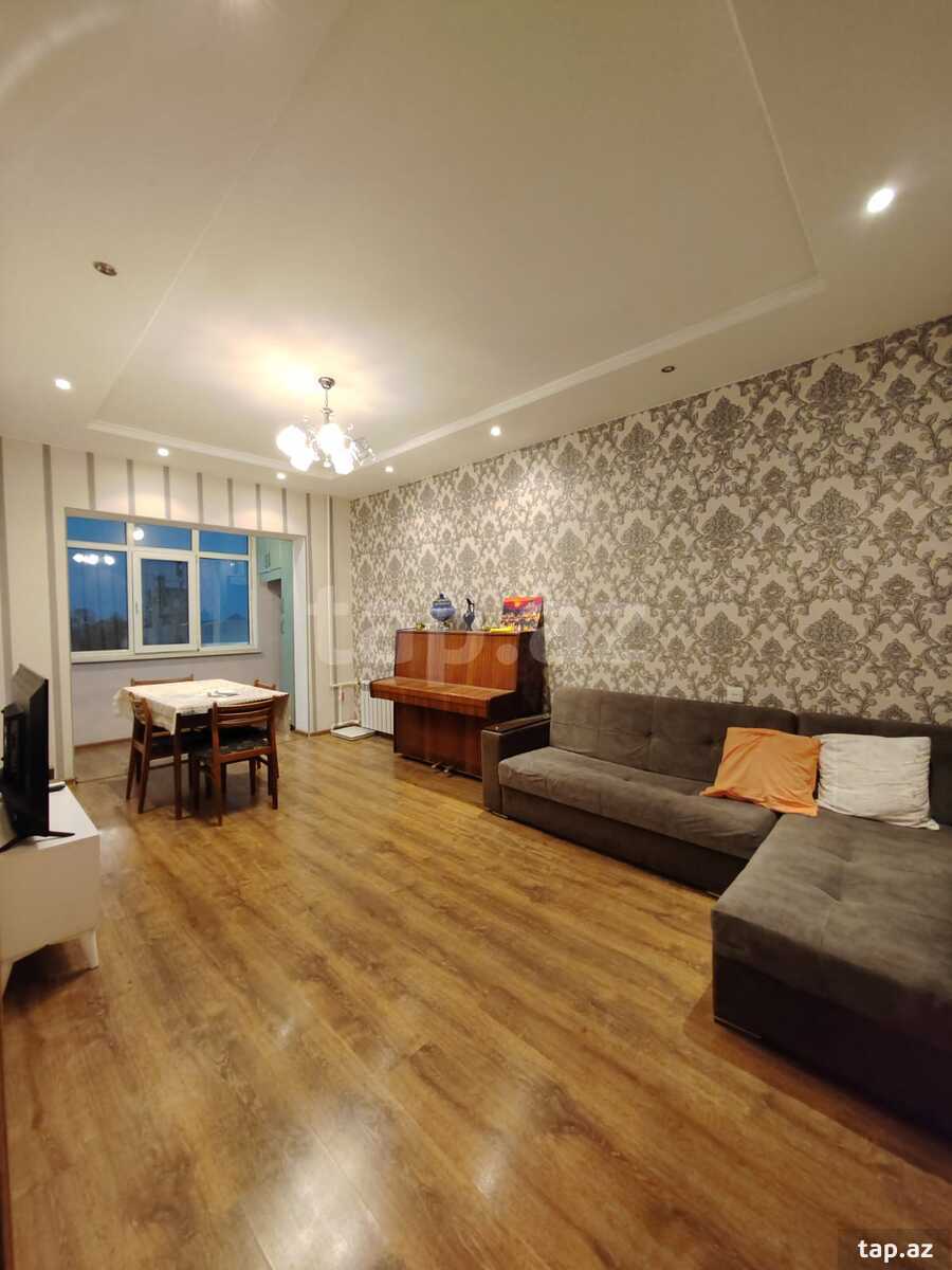 3-otaqlı mənzil, İnqilab İsmayılov küç., 60 m²