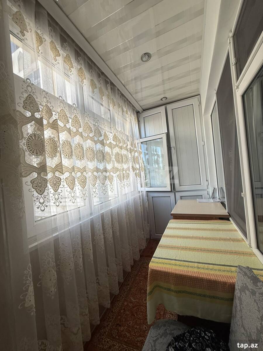 3-otaqlı mənzil, Cəmşid Naxçıvanski küç., 80 m²