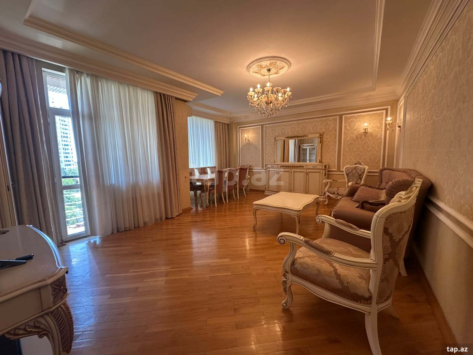 3-otaqlı yeni tikili kirayə verilir, Ə.Salamzadə küç., 130 m²