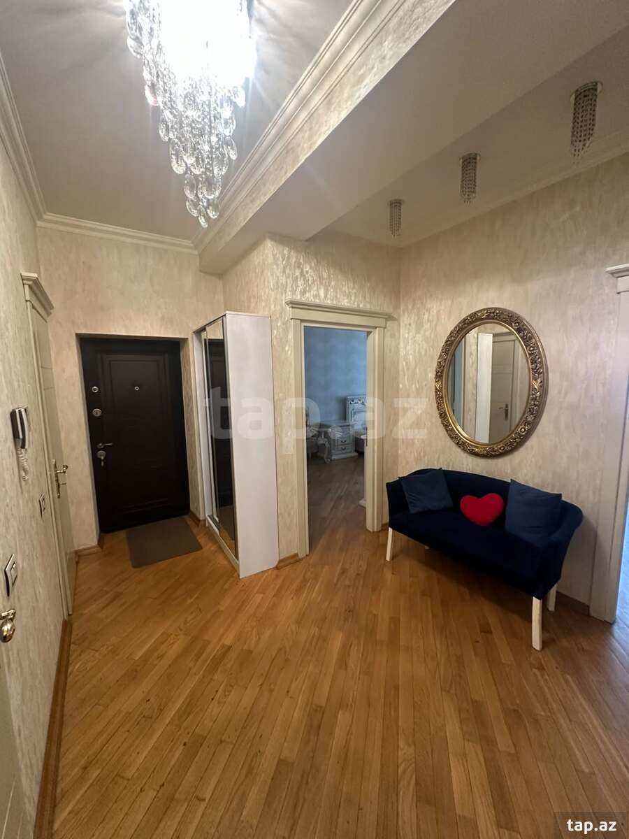 3-otaqlı yeni tikili kirayə verilir, Ə.Salamzadə küç., 130 m²
