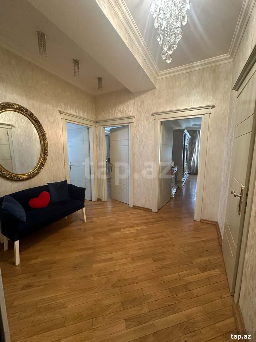 3-otaqlı yeni tikili kirayə verilir, Ə.Salamzadə küç., 130 m²