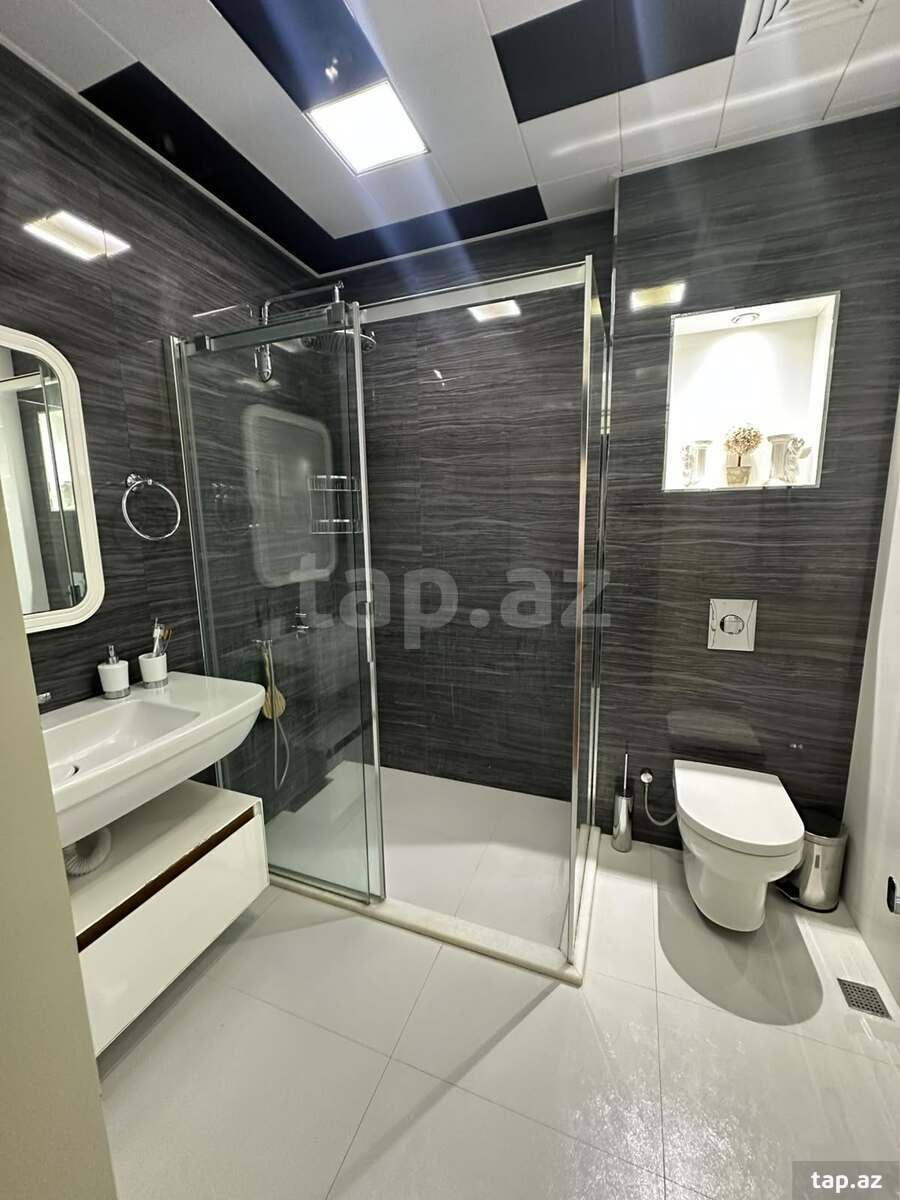 3-otaqlı yeni tikili kirayə verilir, Ə.Salamzadə küç., 130 m²