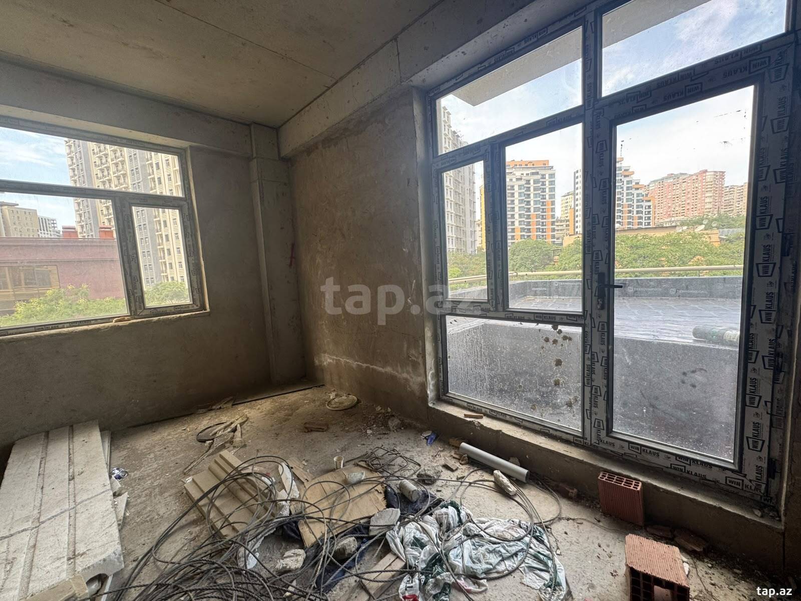 4-otaqlı yeni tikili, Nərimanov r., 131 m²
