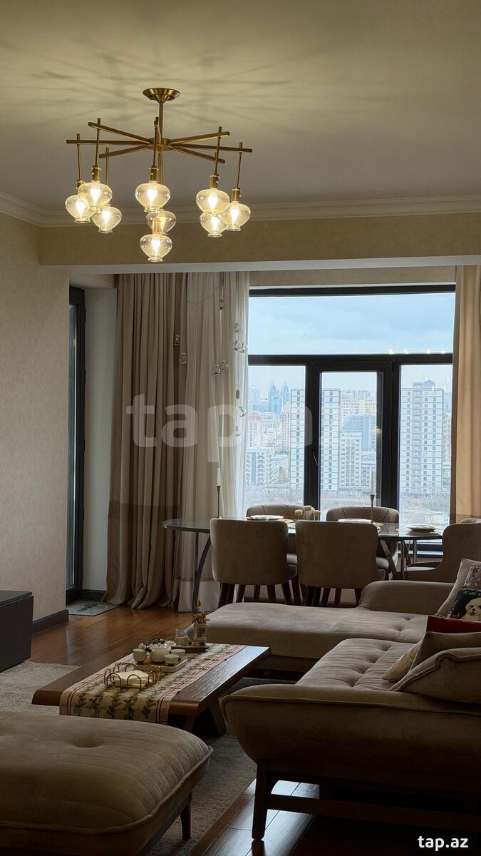 3-otaqlı yeni tikili kirayə verilir, Sergey Senyuşkin küç., 128 m²