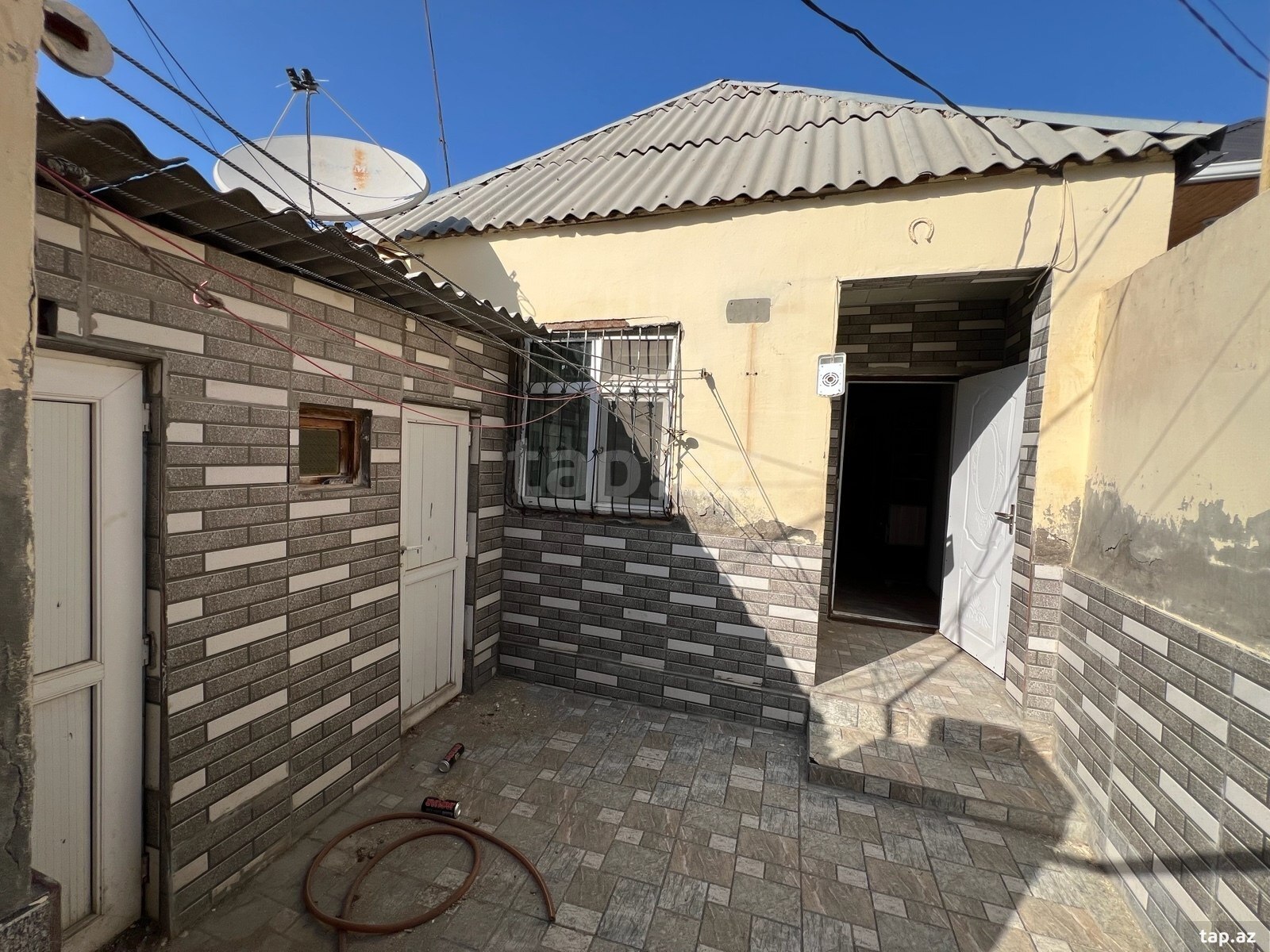 Həyət evi kirayə verilir, AAAF park
