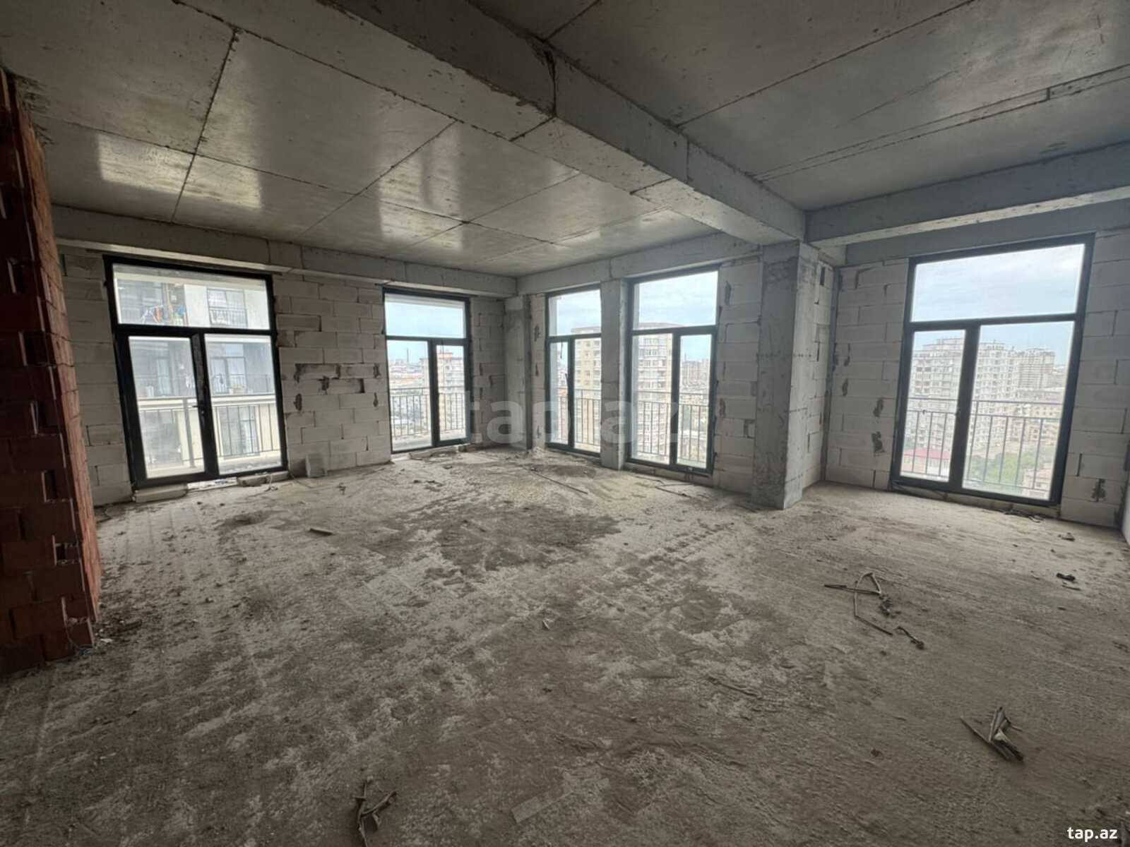 4-otaqlı yeni tikili, Nərimanov r., 170 m²