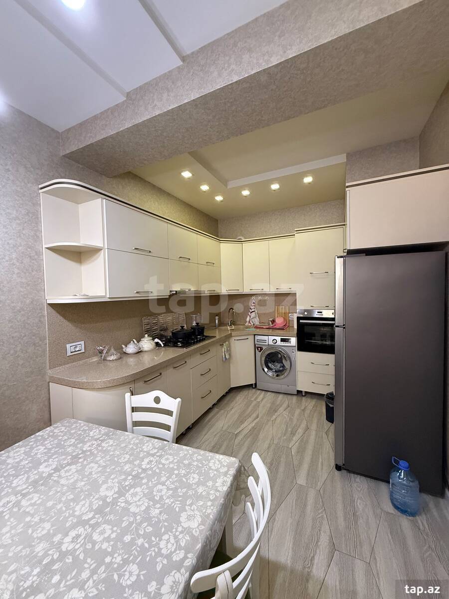 2-otaqlı yeni tikili kirayə verilir, Elmlər Akademiyası m., 75 m²