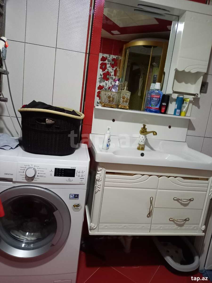 3-otaqlı mənzil kirayə verilir, Rövşən Cəfərov küç., 80 m²