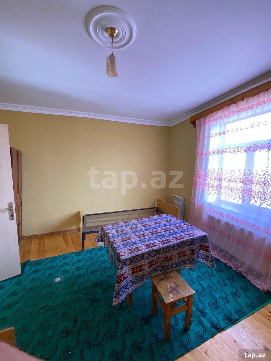 4-otaqlı yeni tikili kirayə verilir, Gəncə ş., 200 m²