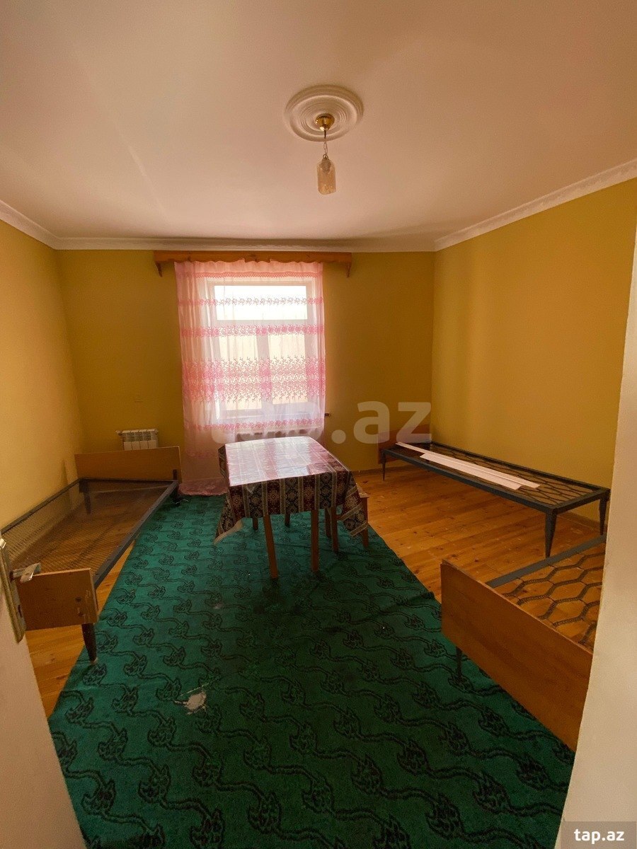 4-otaqlı yeni tikili kirayə verilir, Gəncə ş., 200 m²