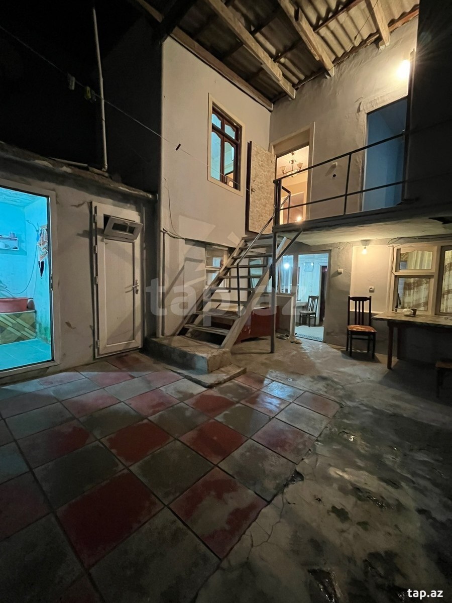 Həyət evi, Kazımağa Kərimov küç. 220