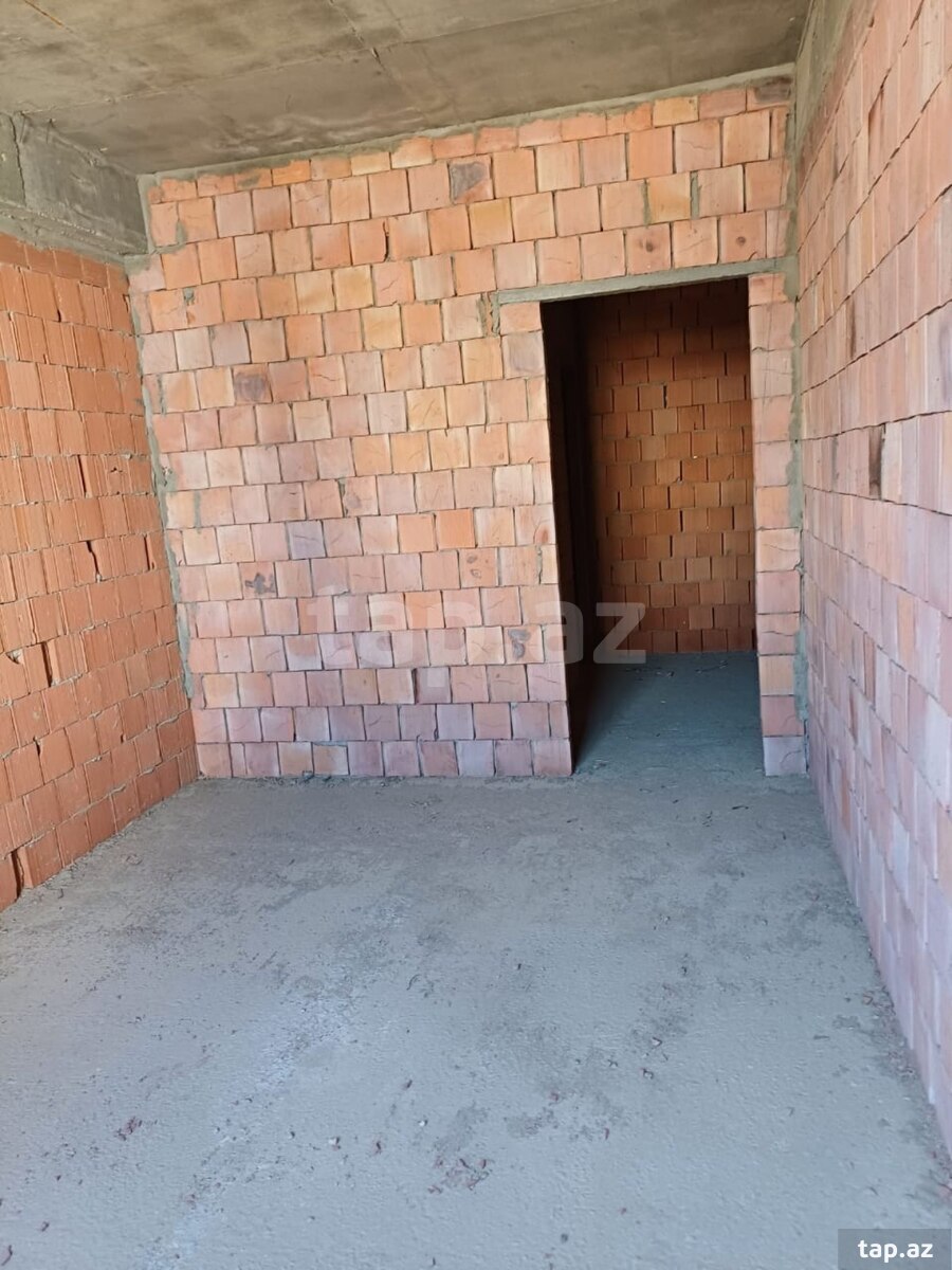 2-otaqlı yeni tikili, Qurtuluş küç. 93, 83 m²