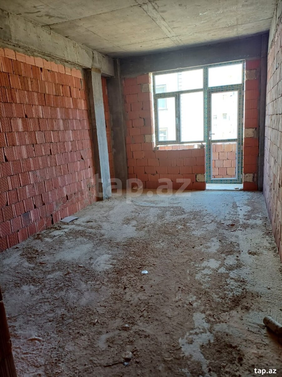 2-otaqlı yeni tikili, Qurtuluş küç. 93, 83 m²