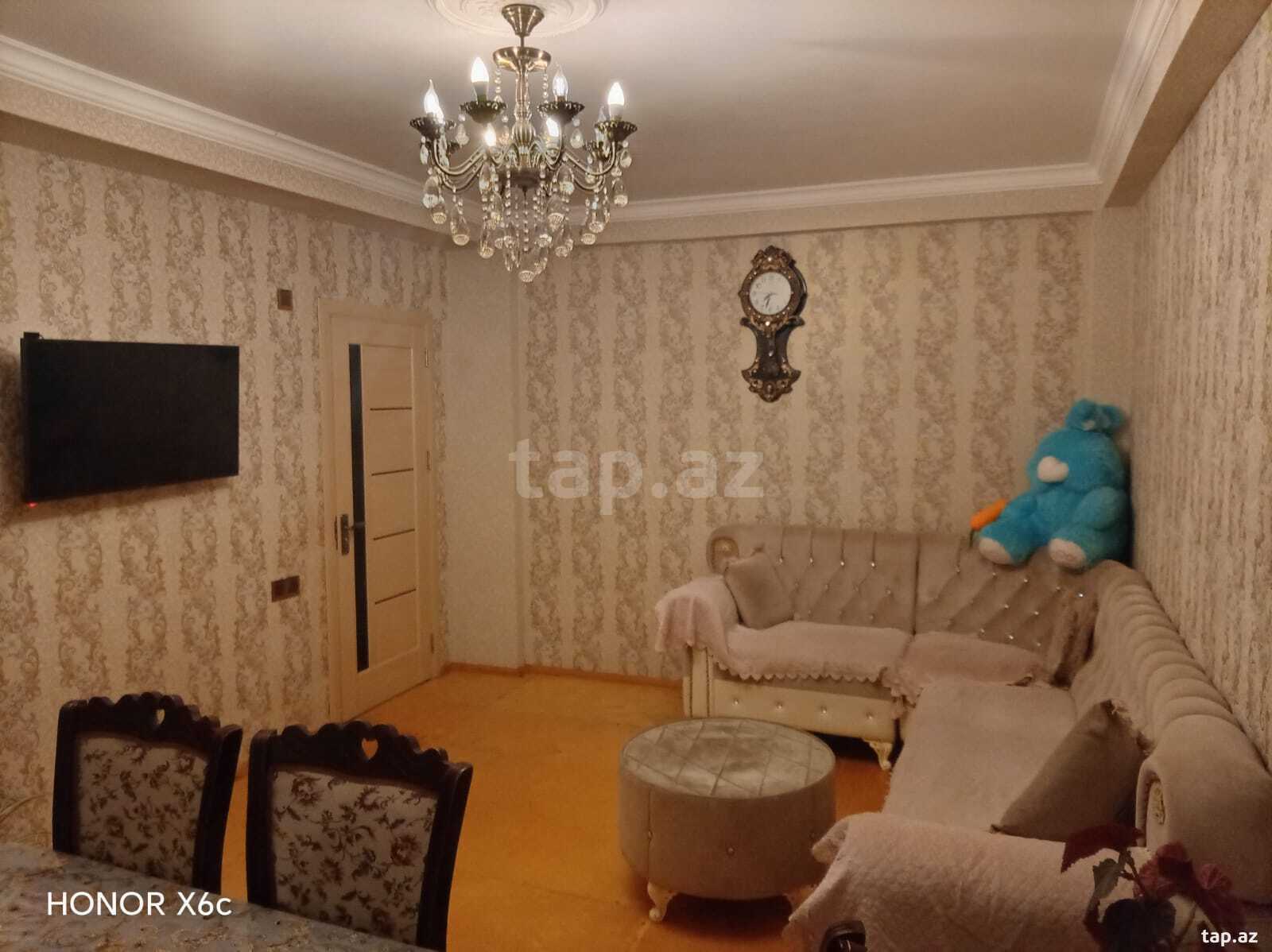 2-otaqlı yeni tikili, Qurtuluş küç. 93, 42 m²