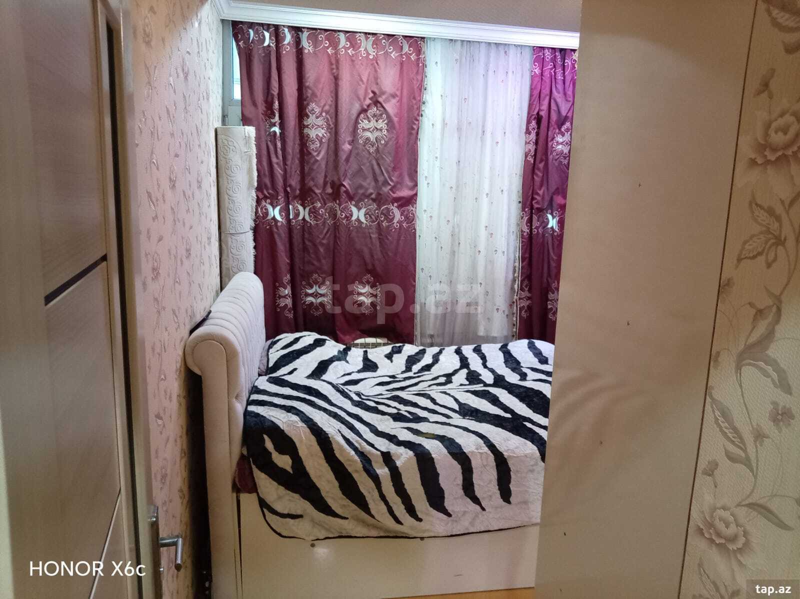 2-otaqlı yeni tikili, Qurtuluş küç. 93, 42 m²
