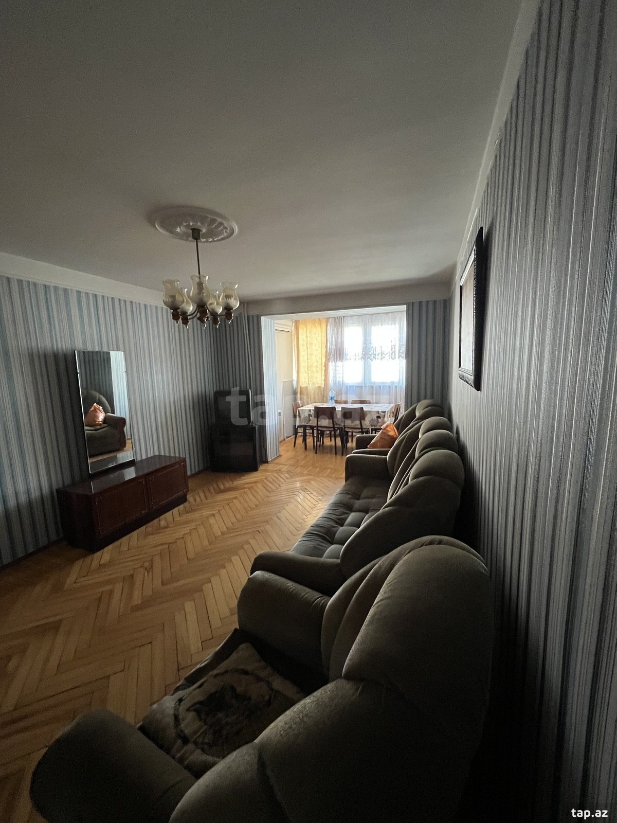 3-otaqlı mənzil kirayə verilir, Elmlər Akademiyası m., 100 m²