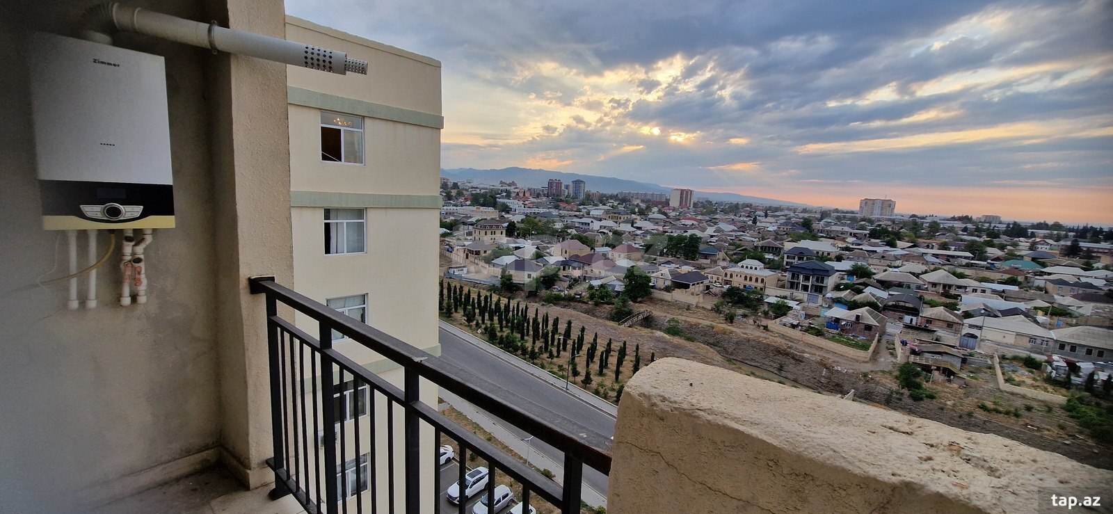 3-otaqlı yeni tikili, Gəncə ş., 72 m²