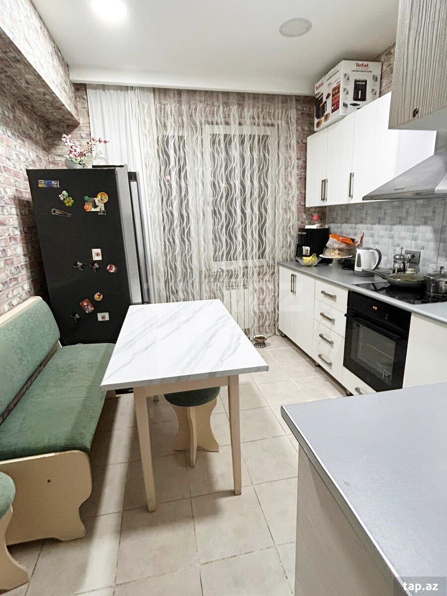 3-otaqlı yeni tikili, Qurban Xəlilov küç., 110 m²