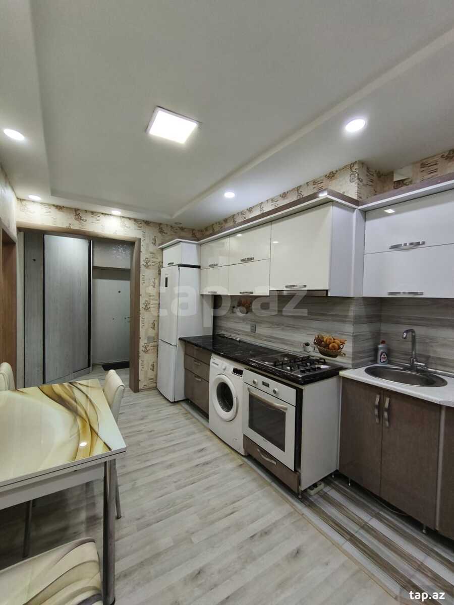 2-otaqlı yeni tikili, Ənvər Hüseynov küç., 70 m²
