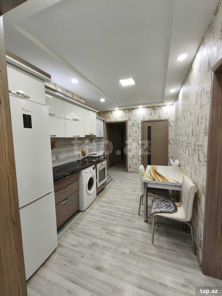2-otaqlı yeni tikili, Ənvər Hüseynov küç., 70 m²