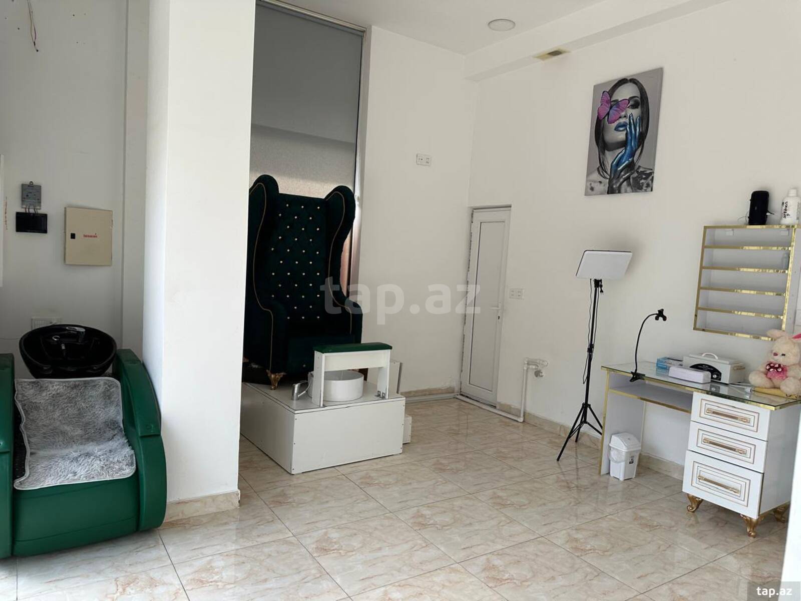 1-otaqlı yeni tikili, Həzi Aslanov m., 80 m²