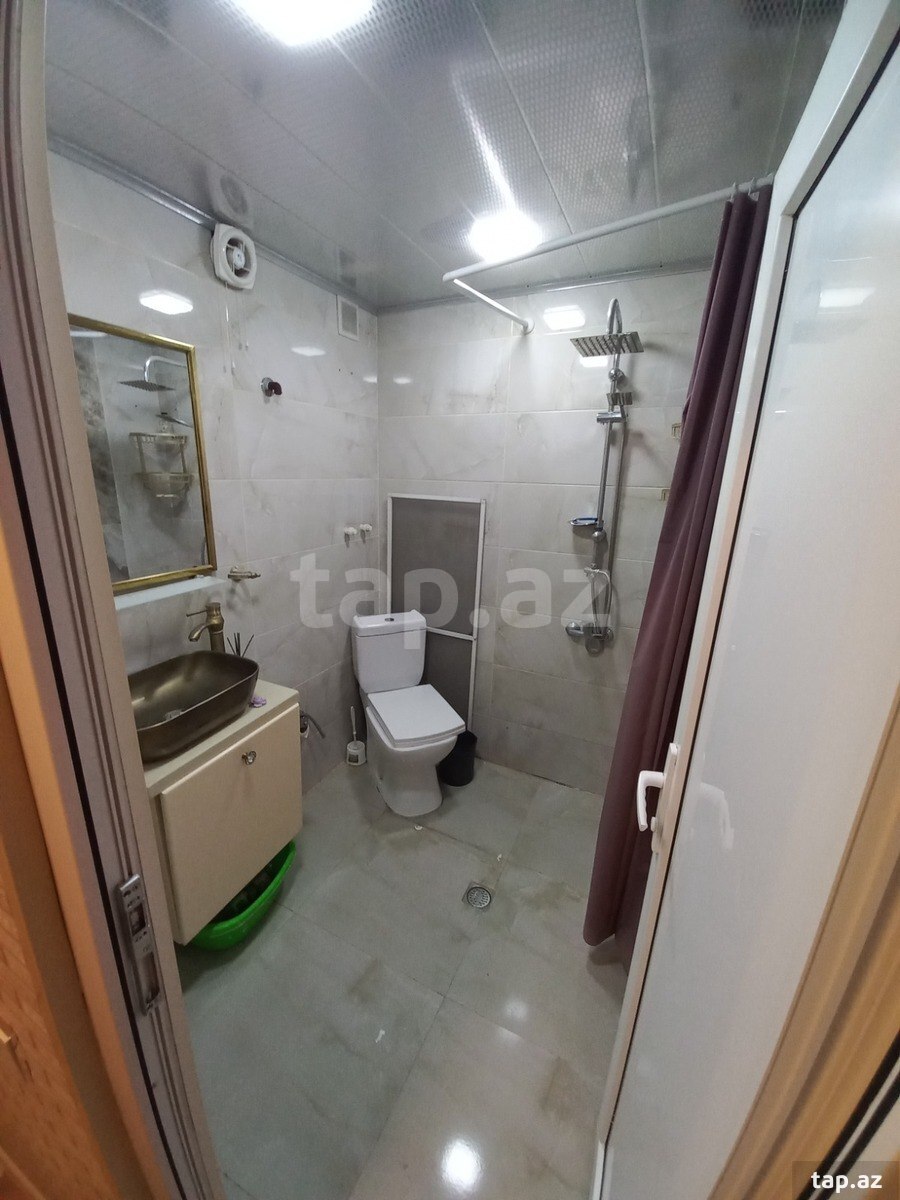 2-otaqlı mənzil, Bakıxanov küç., 45 m²