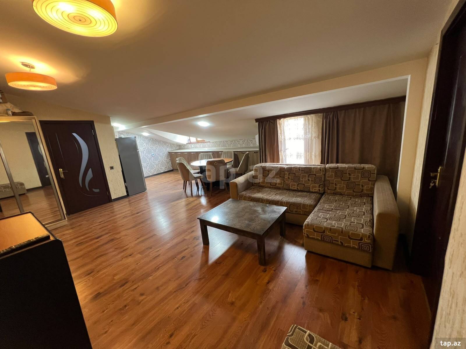 2-otaqlı yeni tikili, Məhəmməd Xiyabani küç., 74 m²