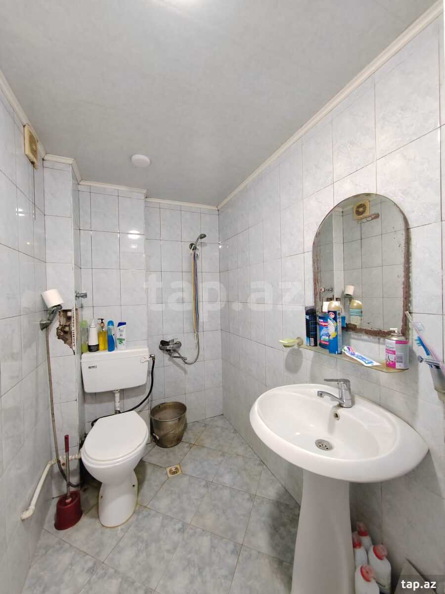 2-otaqlı mənzil, Xalqlar Dostluğu m., 42 m²