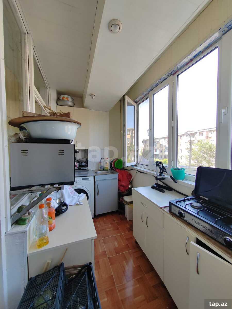 2-otaqlı mənzil, Xalqlar Dostluğu m., 42 m²