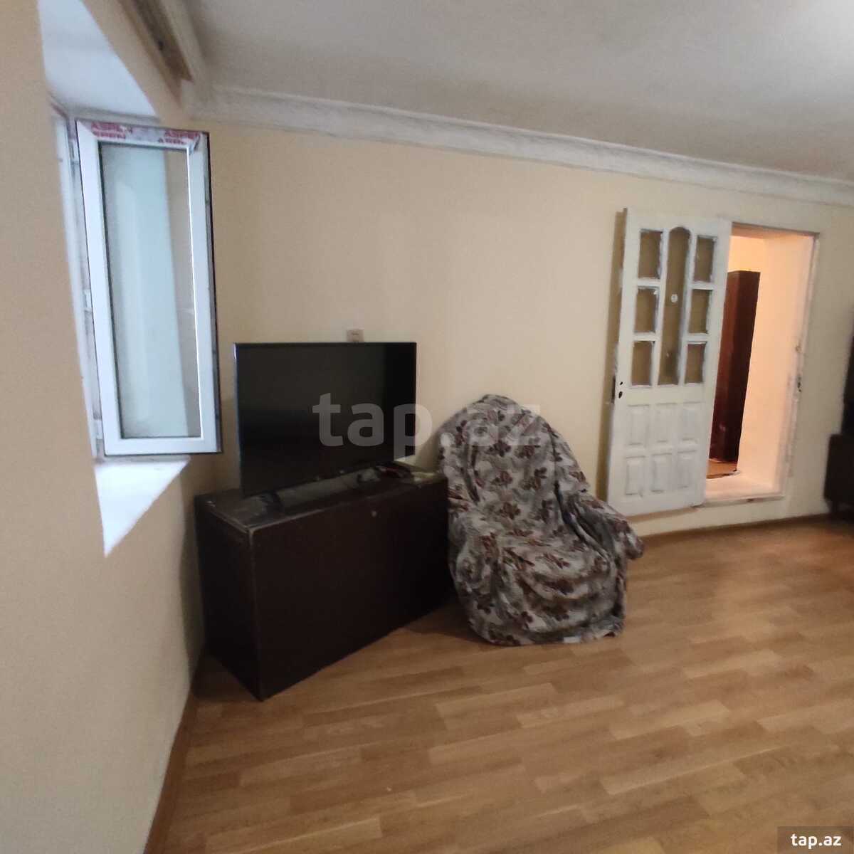Həyət evi kirayə verilir, Lev Tolstoy küç. 66