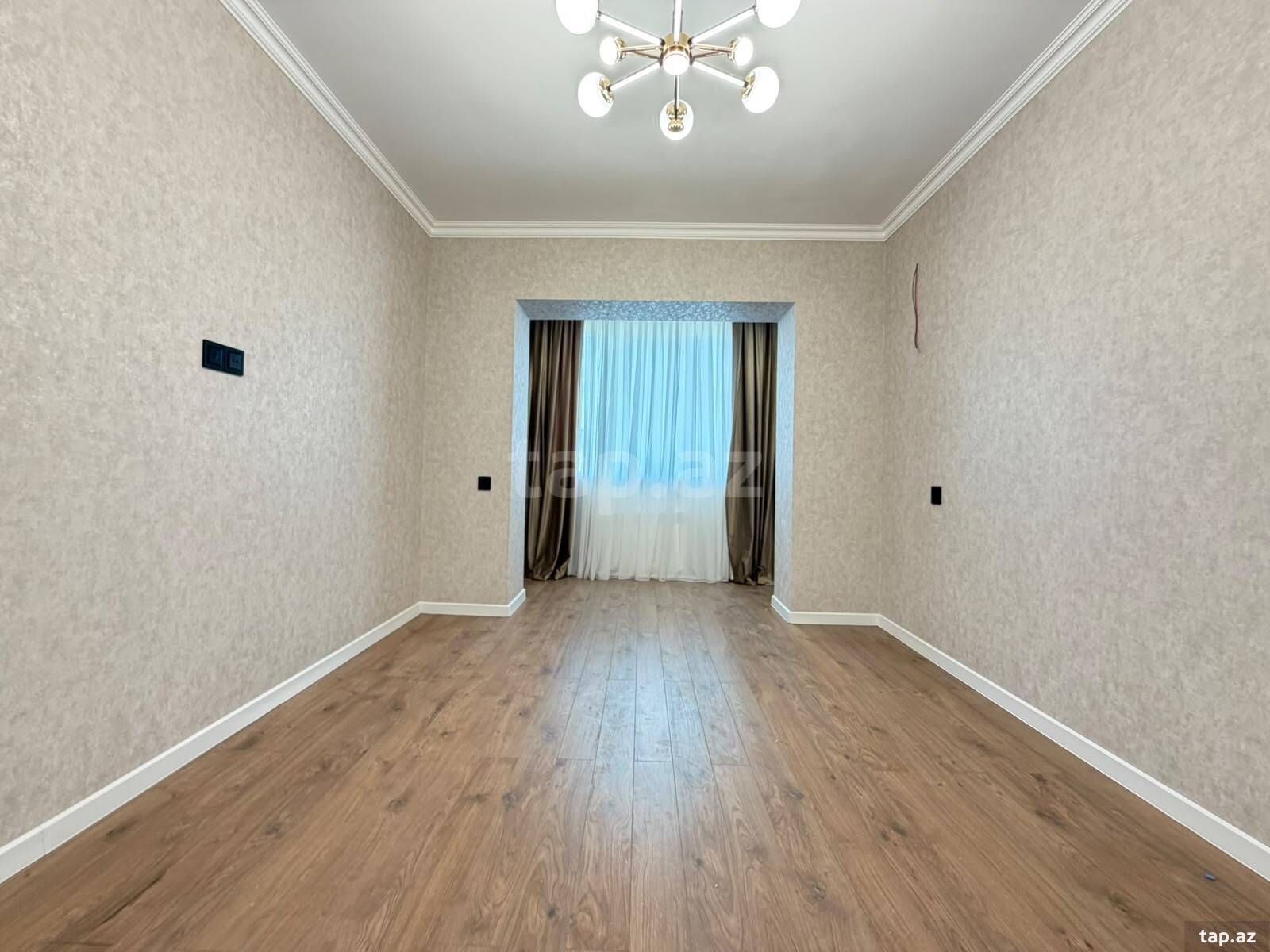 2-otaqlı mənzil, Neftçilər m., 62 m²