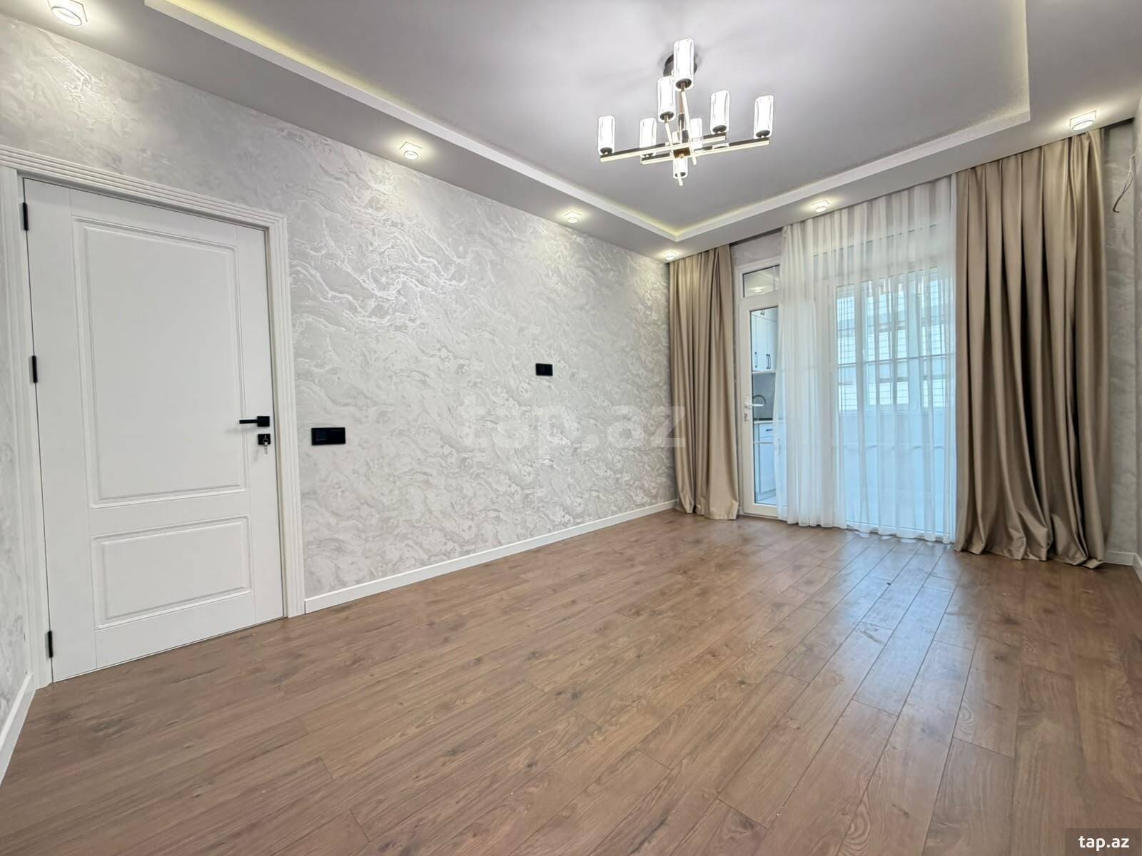 2-otaqlı mənzil, Neftçilər m., 62 m²