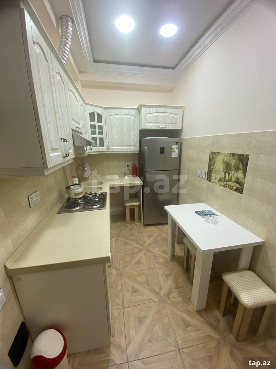 2-otaqlı yeni tikili, 8 noyabr m., 52 m²