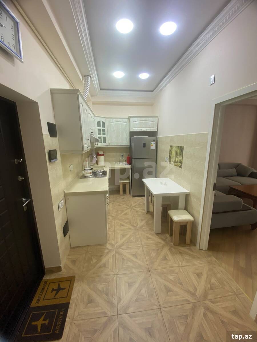 2-otaqlı yeni tikili, 8 noyabr m., 52 m²