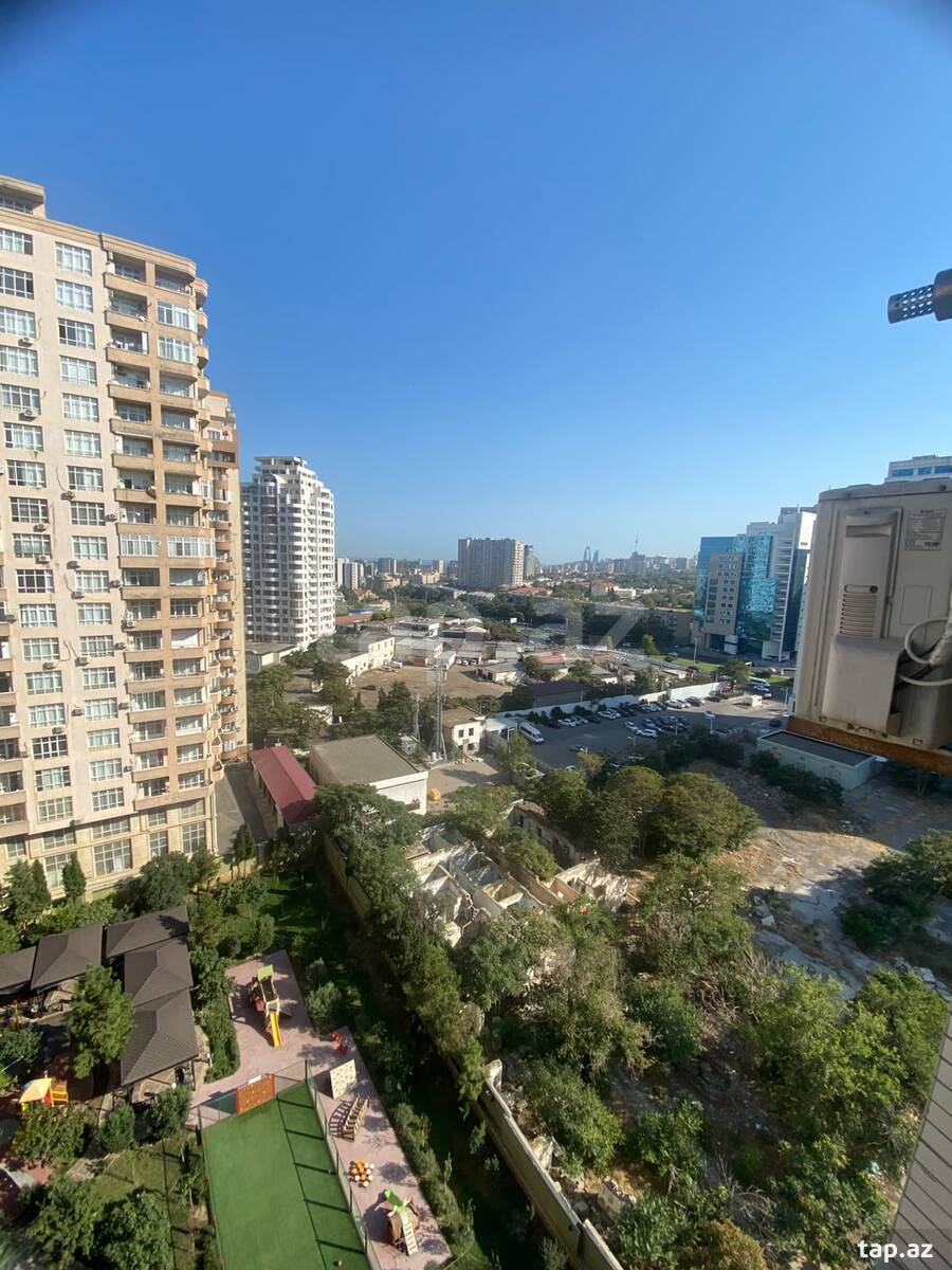 2-otaqlı yeni tikili, 8 noyabr m., 52 m²