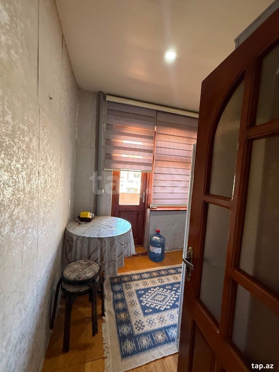 3-otaqlı mənzil, Ə.Şixlinski küç., 80 m²