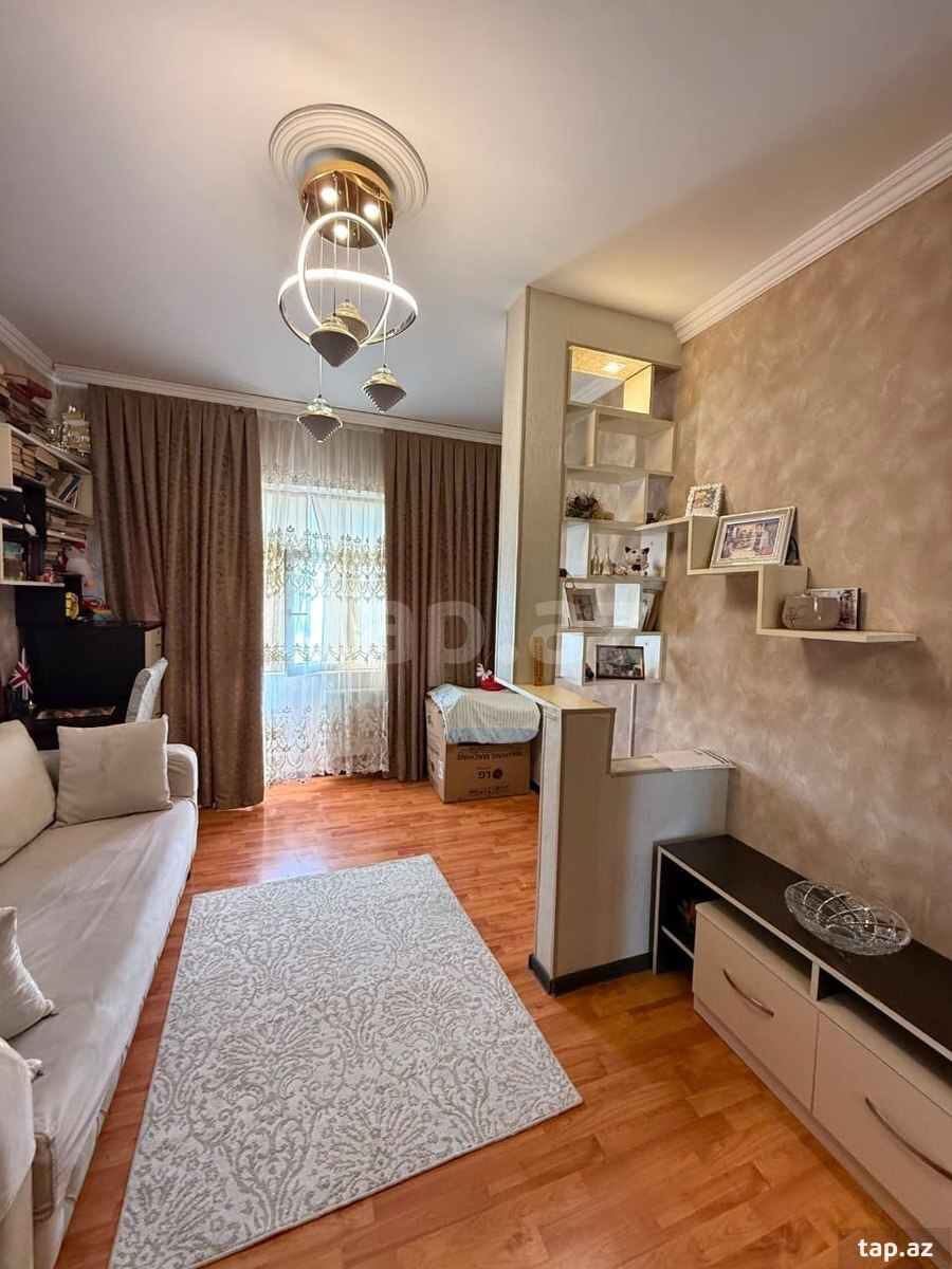 3-otaqlı mənzil, Ə.Şixlinski küç., 80 m²