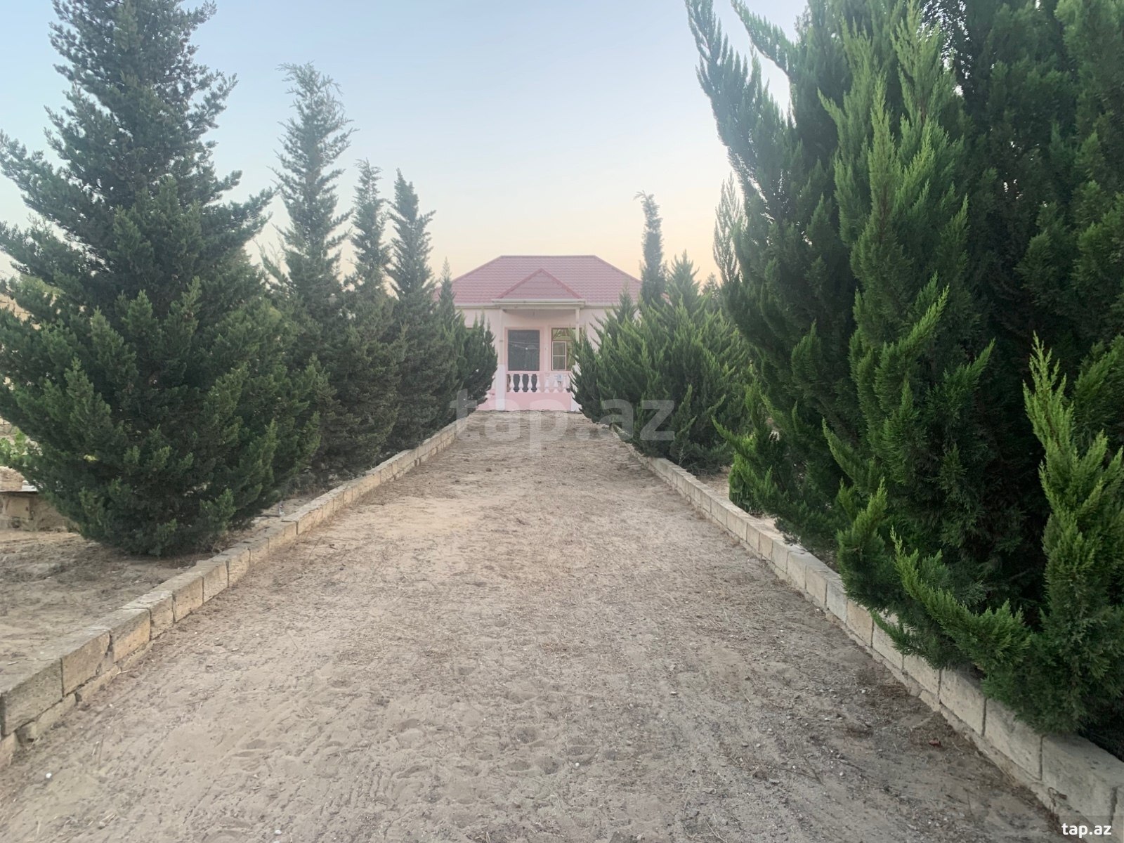 Bağ evi kirayə verilir, Nardaran qəs.