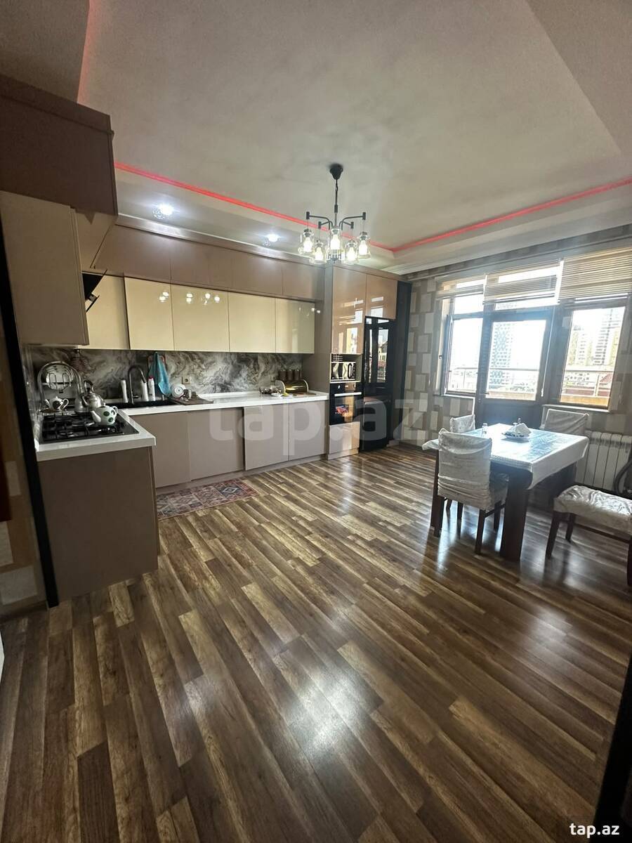 3-otaqlı yeni tikili, Süleyman Vəzirov küç., 137 m²